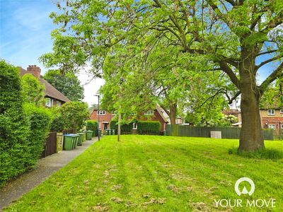 Elmbrook Gardens, 2 bedroom  Flat to rent, £1,600 pcm