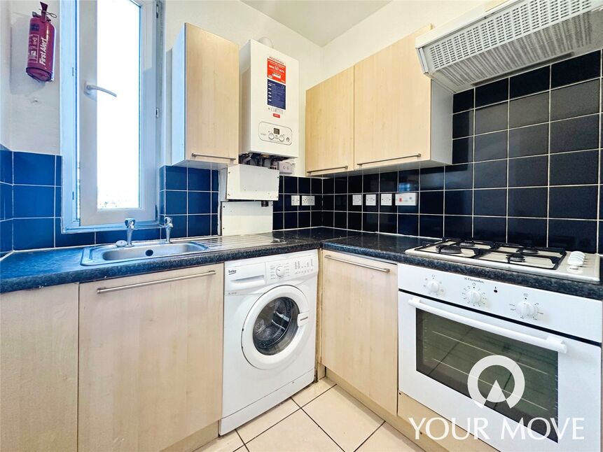 Main image of 2 bedroom  Flat to rent, Mottingham Road, London, SE9