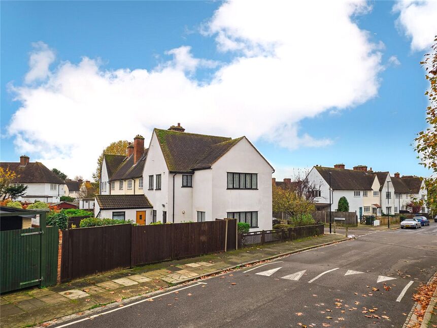 Main image of 4 bedroom Semi Detached House for sale, Brome Road, London, SE9