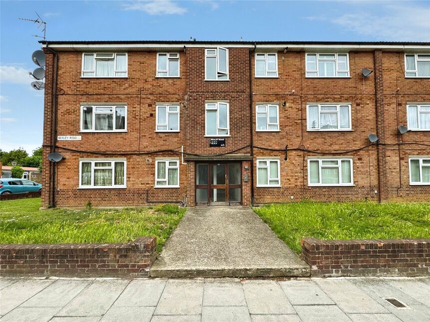 Main image of 2 bedroom Flat for sale, Bexley Road, London, SE9