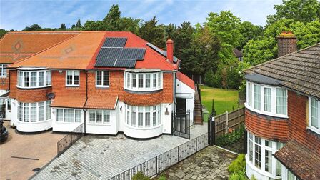 Mottingham Gardens, 4 bedroom Semi Detached House for sale, &pound;1,000,000