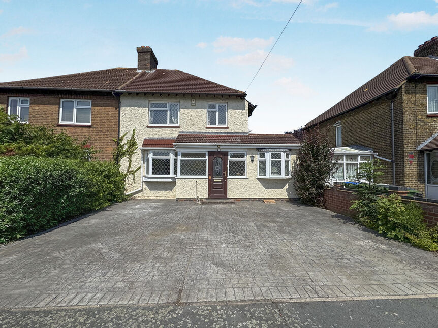 Main image of 4 bedroom End Terrace House to rent, Katherine Gardens, London, SE9