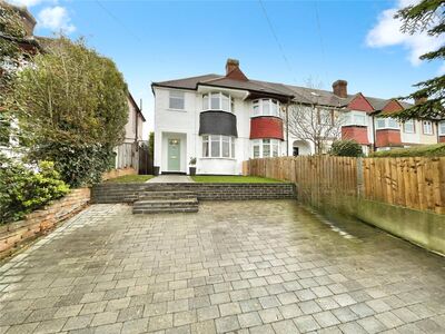 3 bedroom End Terrace House for sale