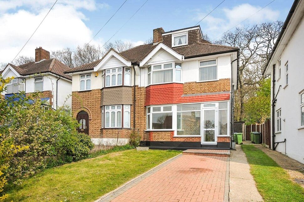 Main image of 3 bedroom Semi Detached House for sale, Dumbreck Road, London, SE9