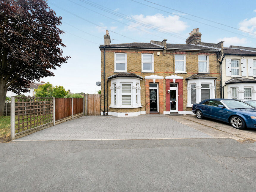Main image of 3 bedroom End Terrace House for sale, Rochester Way, London, SE9