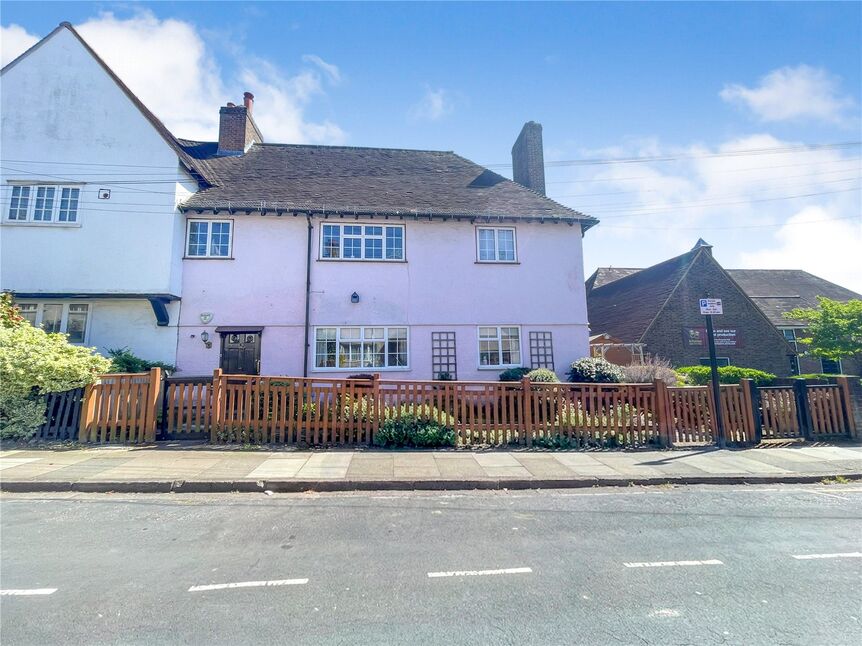 Main image of 2 bedroom Flat for sale, Admiral Seymour Road, London, SE9