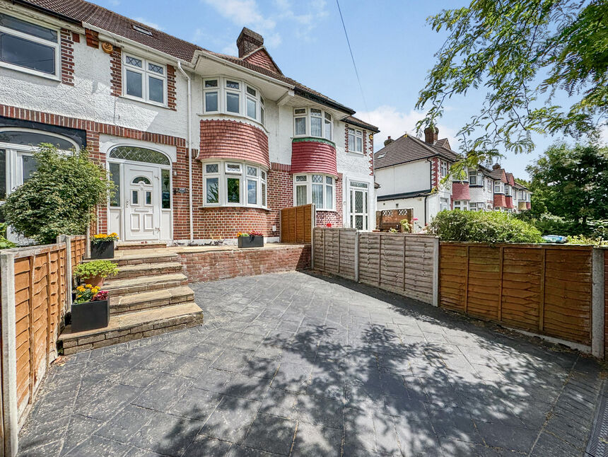 Main image of 3 bedroom Mid Terrace House for sale, Westmount Road, London, SE9