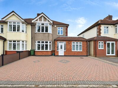 Court Farm Road, 4 bedroom Semi Detached House for sale, &pound;800,000
