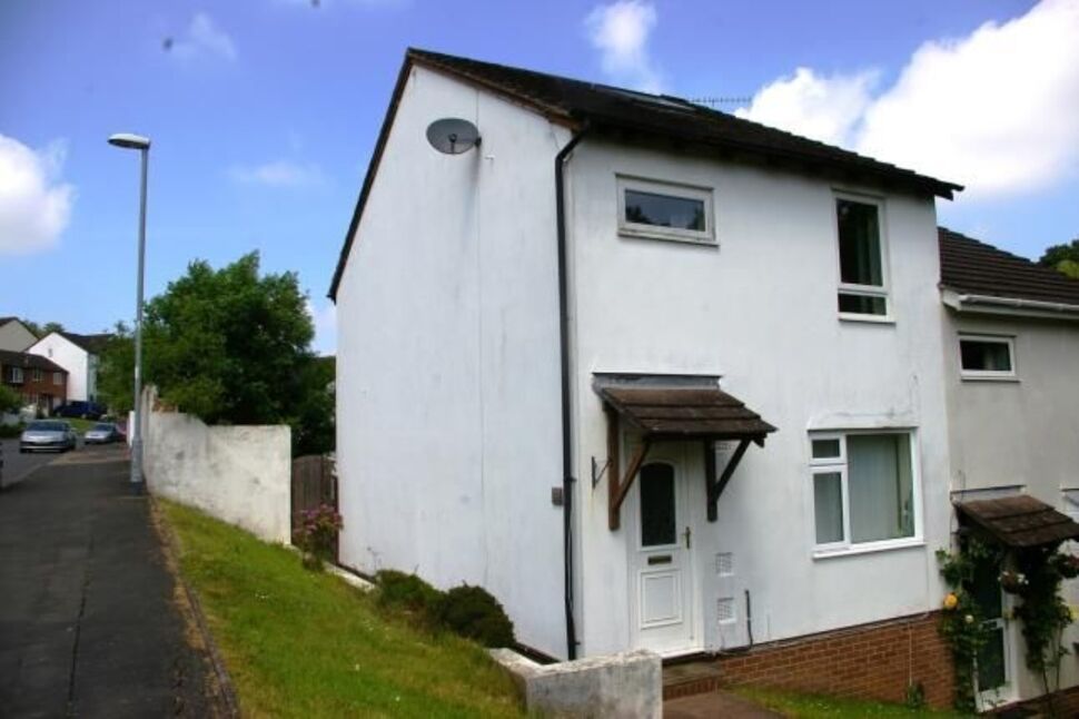 Main image of 4 bedroom Semi Detached House to rent, Collins Road, Exeter, EX4