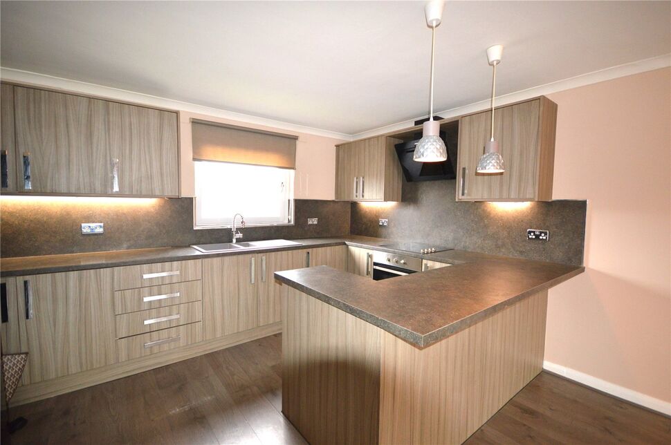 Main image of 2 bedroom Flat to rent, Fairfield Place, Falkirk, FK2