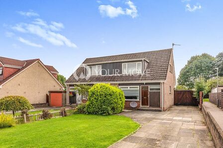 Beaufort Drive, 3 bedroom Semi Detached House to rent, £1,250 pcm