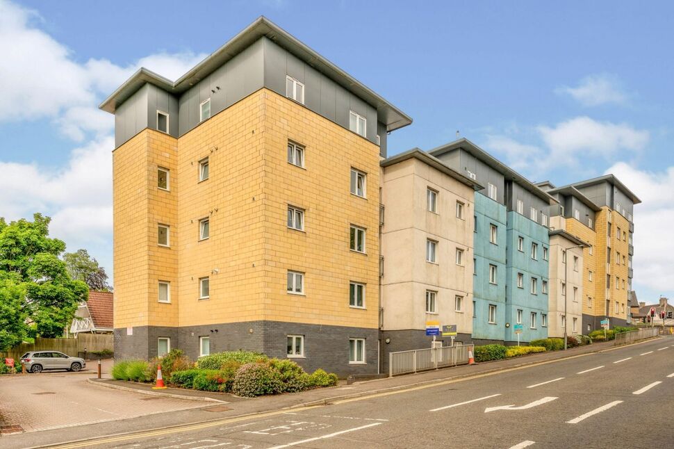 Main image of 2 bedroom Flat for sale, Bellsmeadow Road, Falkirk, Stirlingshire, FK1