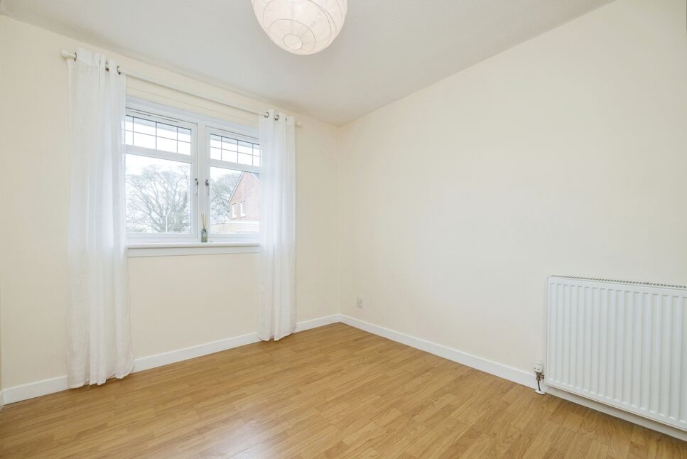 2 bedroom Semi Detached Bungalow for sale, Spottiswoode Gardens, Mid