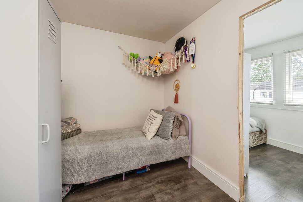 Bedroom 3 / 4
