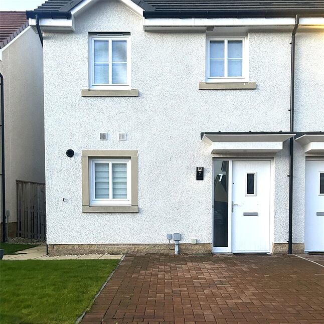 Main image of 3 bedroom End Terrace House to rent, Sunnyside Crescent, Livingston, West Lothian, EH54