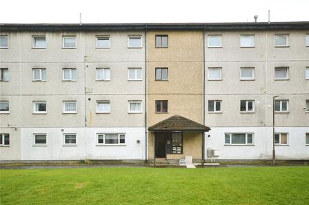Victoria Street, 2 bedroom  Flat to rent, £750 pcm