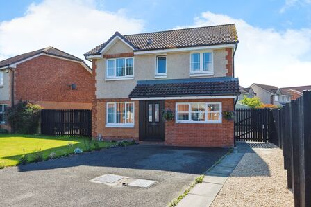 Kennedy Way, 4 bedroom Detached House for sale, £295,000