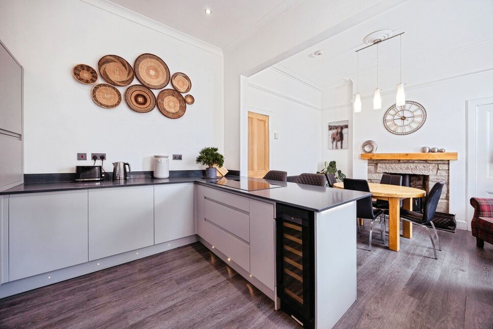 Dining Kitchen