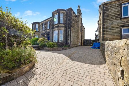 Harburn Road, 4 bedroom Semi Detached House for sale, £460,000