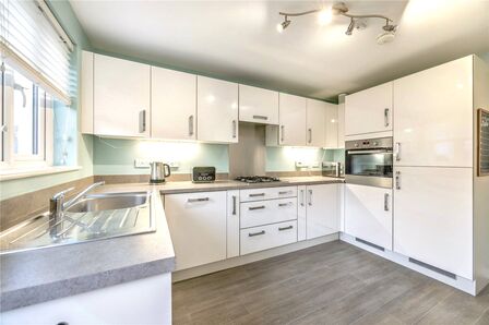 Waddell Road, 4 bedroom Detached House for sale, &pound;315,000