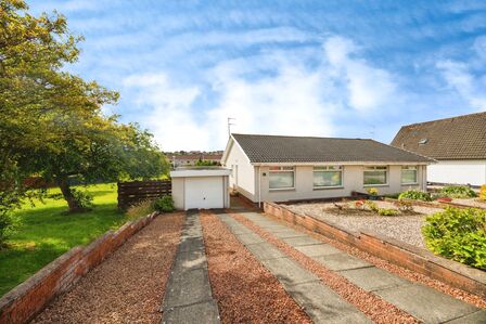 Kestrel Drive, 2 bedroom Semi Detached Bungalow for sale, £185,000