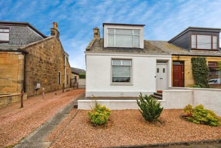 Waggon Road, 3 bedroom Semi Detached House for sale, £235,000