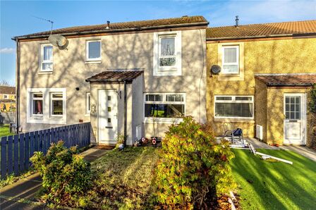 2 bedroom Mid Terrace House for sale