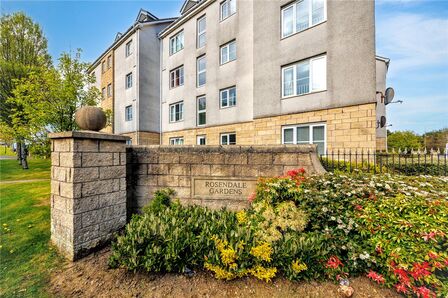 Queens Crescent, 2 bedroom Flat for sale, &pound;125,000