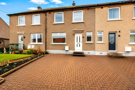 2 bedroom Mid Terrace House for sale