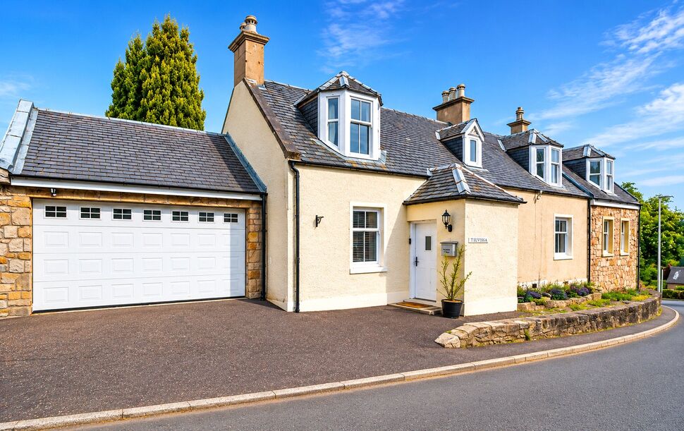 Main image of 5 bedroom Detached House for sale, Smiddy Brae, Polmont, Stirlingshire, FK2