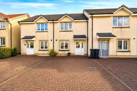 McLean Crescent, 3 bedroom Mid Terrace House for sale, &pound;195,000