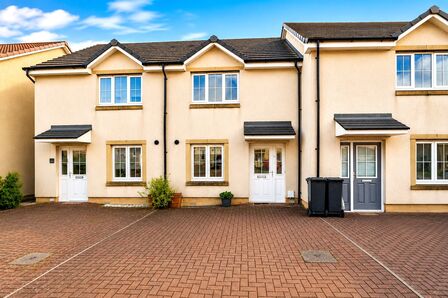 3 bedroom Mid Terrace House for sale