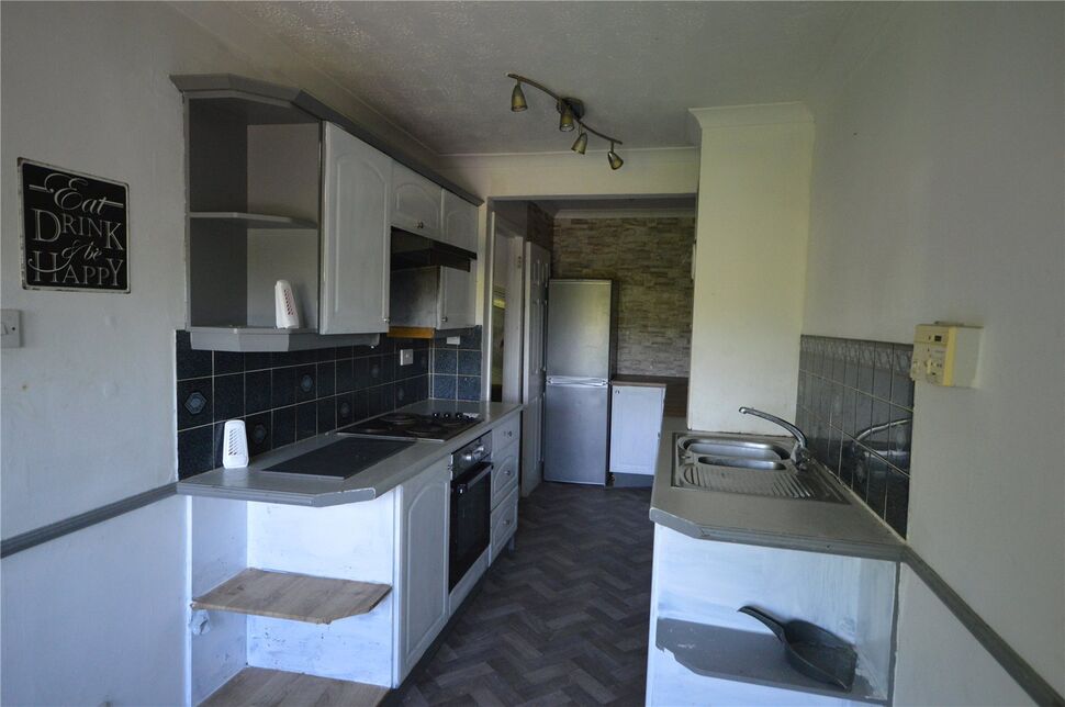 Kitchen / Dining