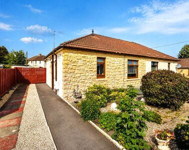 2 bedroom Semi Detached Bungalow for sale
