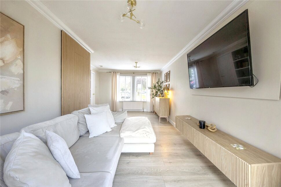 Lounge / Dining Room