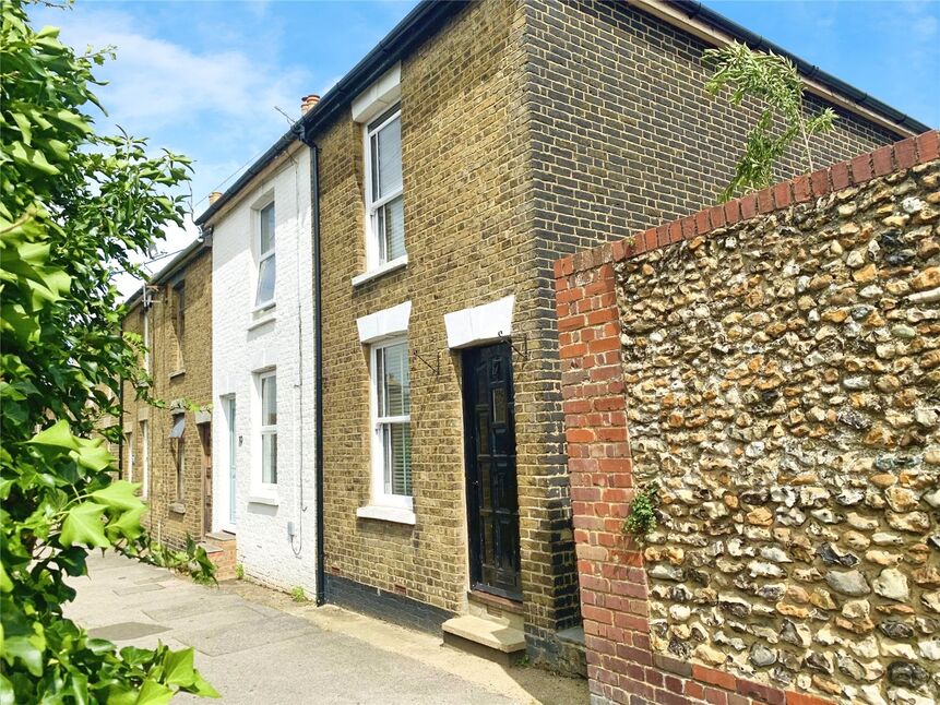 Main image of 2 bedroom End Terrace House to rent, Dorset Place, Faversham, Kent, ME13