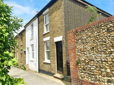 2 bedroom End Terrace House to rent
