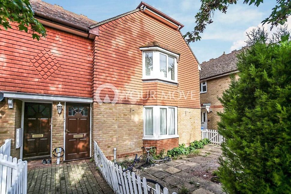 Main image of 1 bedroom  Flat to rent, Spillett Close, Faversham, Kent, ME13