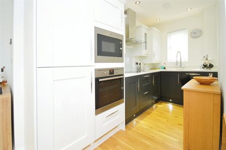 2 bedroom  Flat for sale