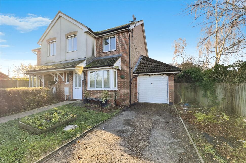 Main image of 3 bedroom Semi Detached House to rent, Quinneys Place, Whitstable, Kent, CT5