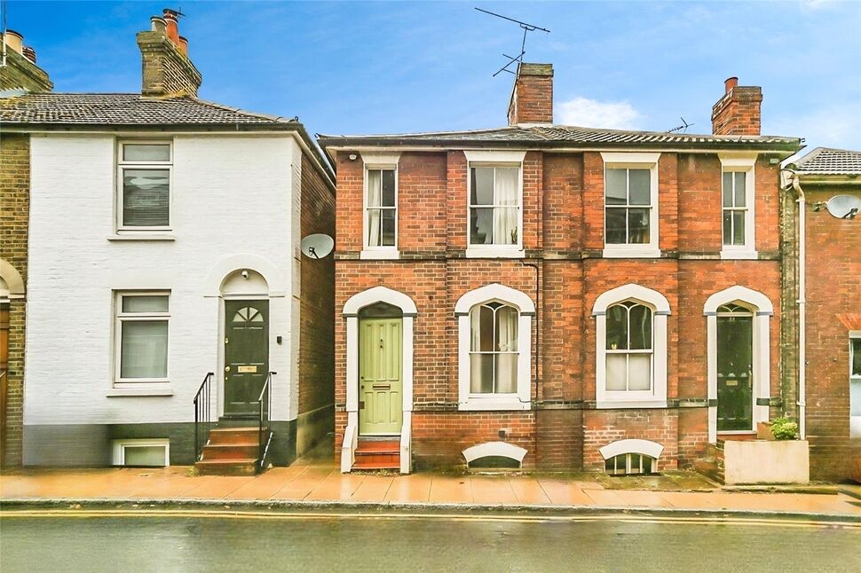 Main image of 2 bedroom Semi Detached House for sale, South Road, Faversham, Kent, ME13