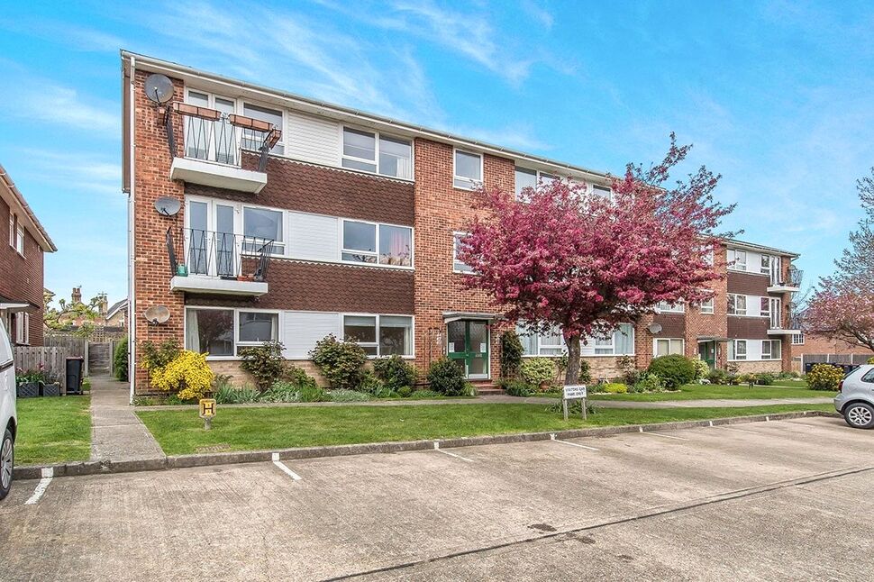 Main image of 2 bedroom  Flat for sale, Maugham Court, Whitstable, Kent, CT5