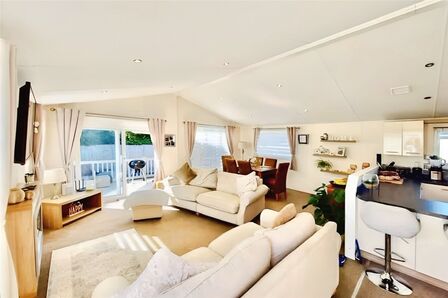 2 bedroom  Property for sale
