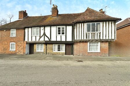 2 bedroom Mid Terrace House for sale