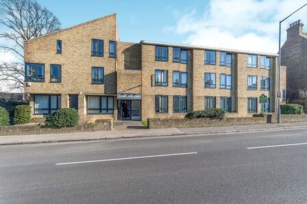Herbert Dane Court, 1 bedroom  Flat to rent, £1,025 pcm