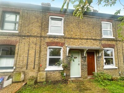 Church Road, 2 bedroom Mid Terrace House for sale, £290,000