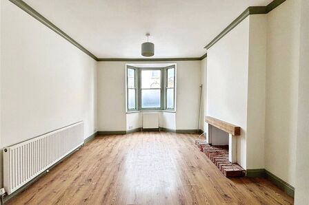 Sea View Square, 1 bedroom End Terrace House for sale, £220,000
