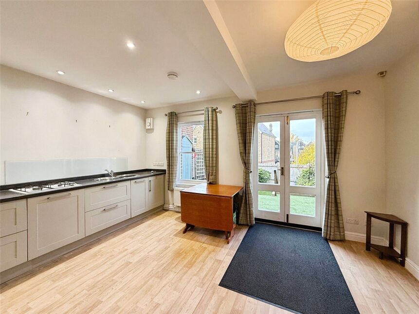 Kitchen / Garden Room