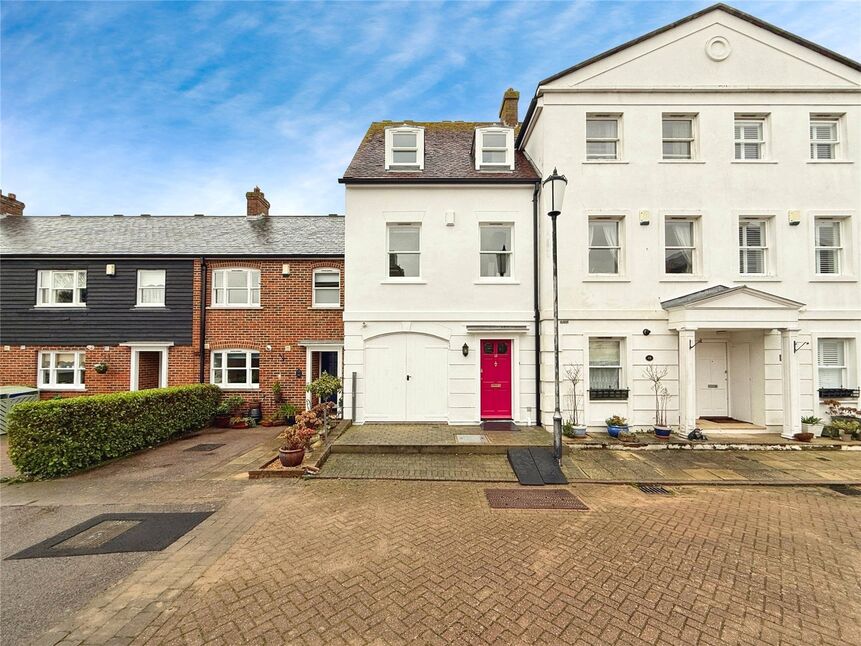 Main image of 3 bedroom Semi Detached House to rent, Lammas Gate, Abbey Street, Kent, ME13