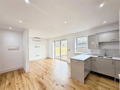 1 bedroom Semi Detached Bungalow for sale